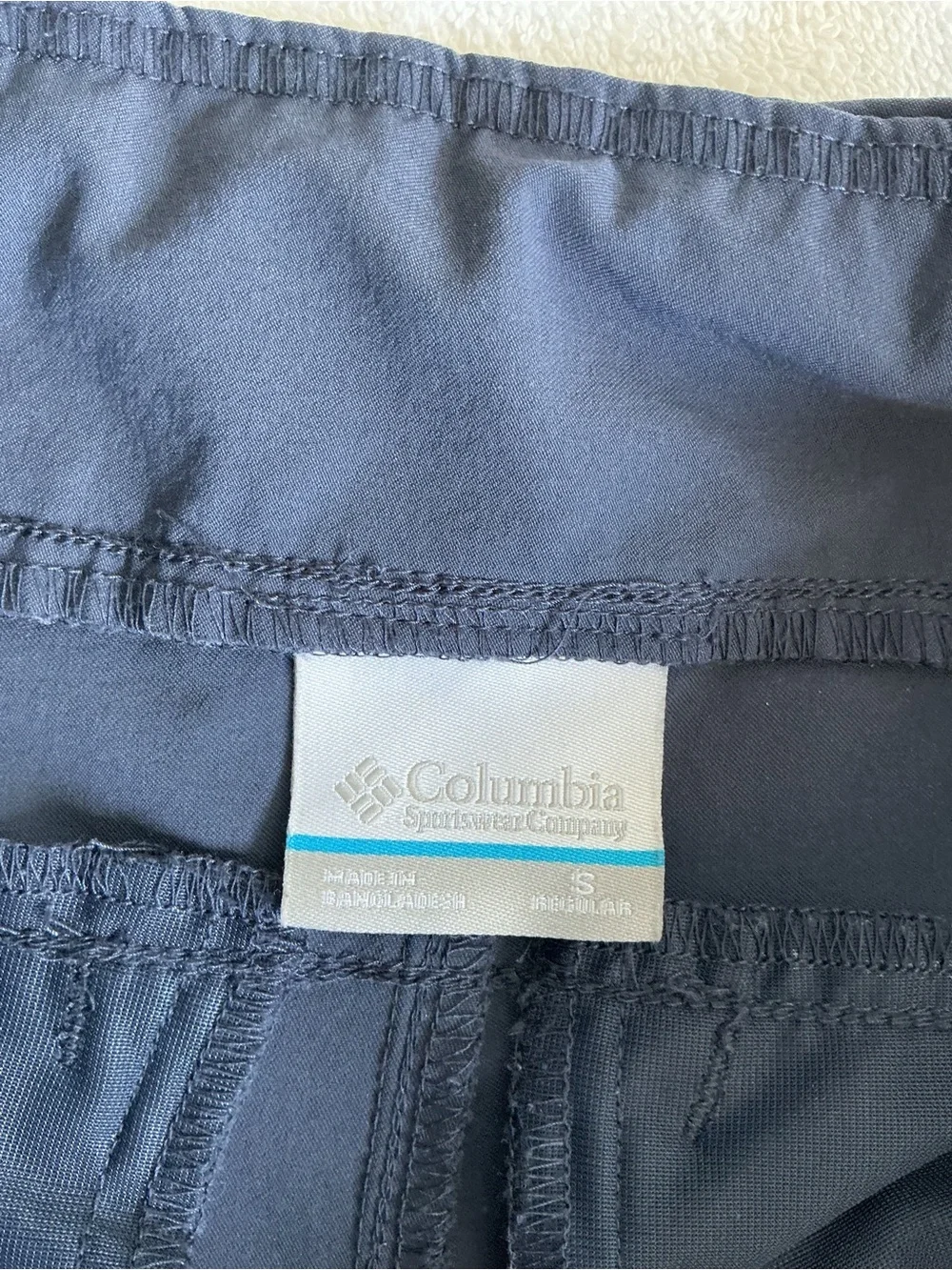 Columbia Women’s Navy Tapered Pants / Hiking / Travel Pants